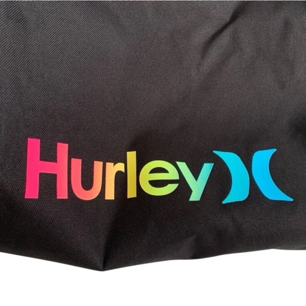 Hurley rainbow cinch